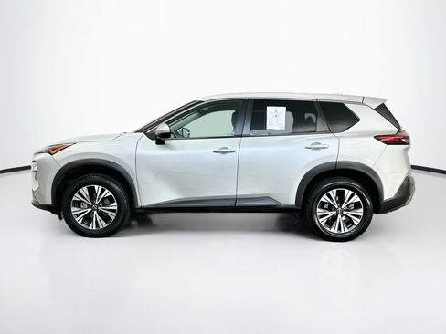 Used 2022 Nissan Rogue SV AWD/4WD image 4