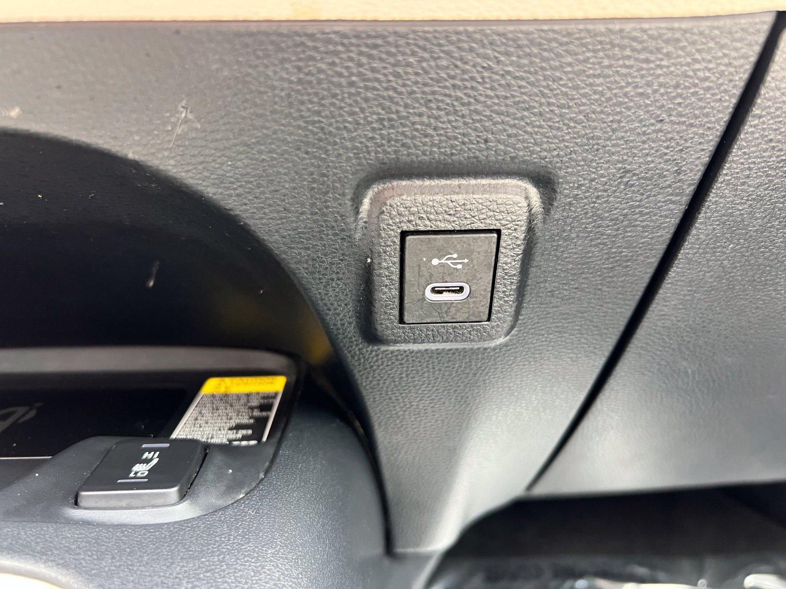 Used 2024 Toyota Corolla XLE FWD image 45