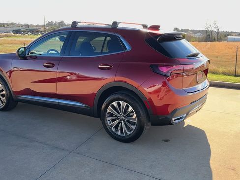 Used 2024 Buick Envision Preferred image 7