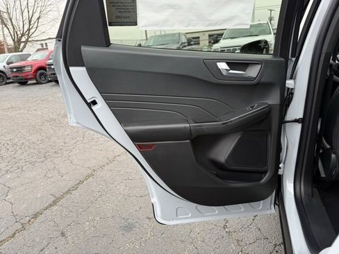 New 2026 Ford Escape ST-Line w/ Cold Weather Package image 19