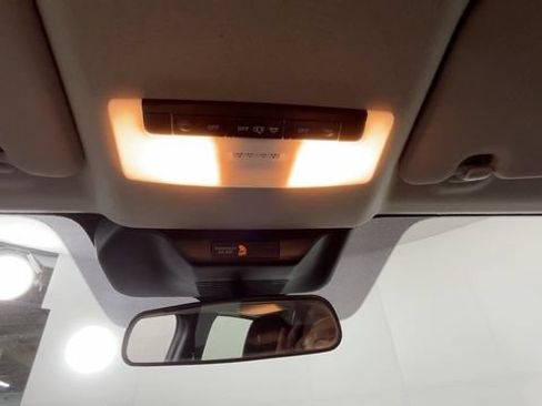 Used 2025 Nissan Kicks S FWD image 36