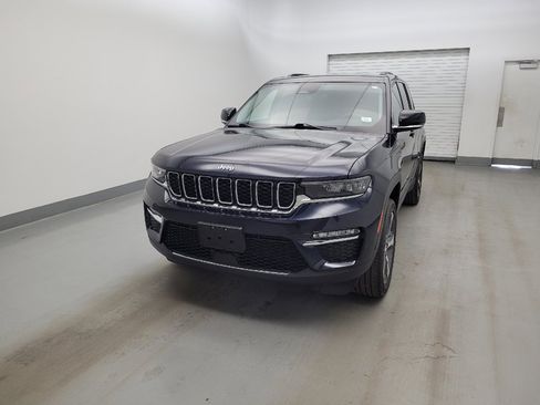 Used 2022 Jeep Grand Cherokee Limited 4xe AWD/4WD image 15