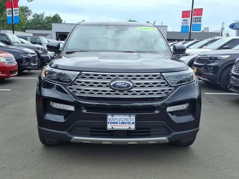 Certified 2023 Ford Explorer Limited w/ Limited Technology Package AWD/4WD image 21