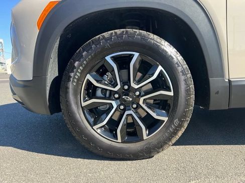Used 2026 Chevrolet TrailBlazer ACTIV w/ Driver Confidence Package AWD/4WD image 13