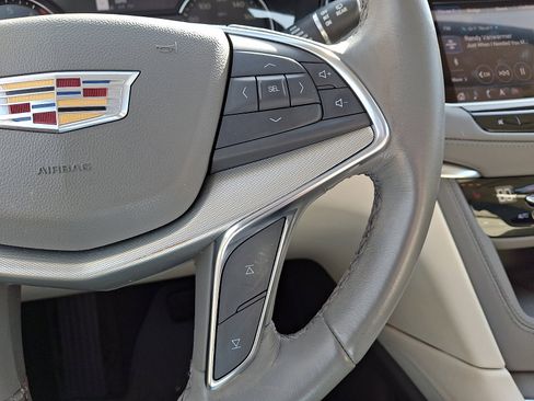 Used 2022 Cadillac XT5 Premium Luxury image 22