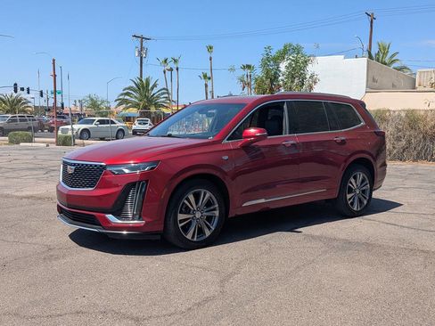 Used 2021 Cadillac XT6 Premium Luxury image 8