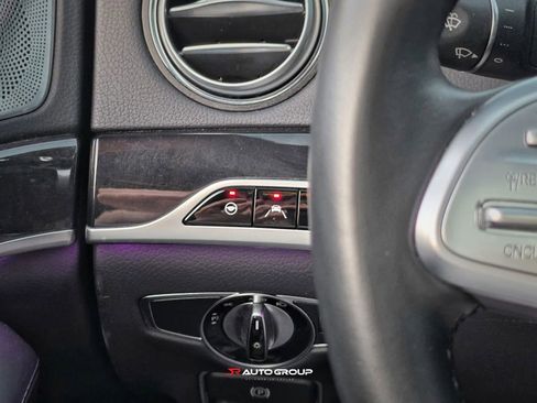 Used 2020 Mercedes-Benz S 560 Sedan image 16