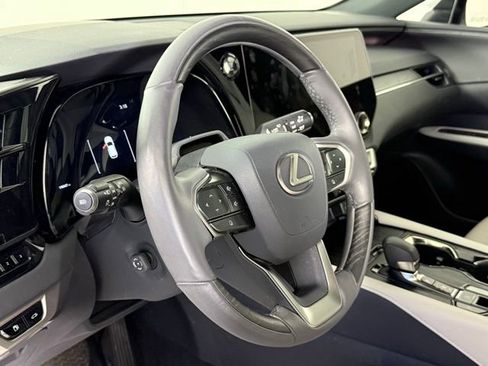 Used 2025 Lexus RX 350 Premium Plus w/ Convenience Package image 17