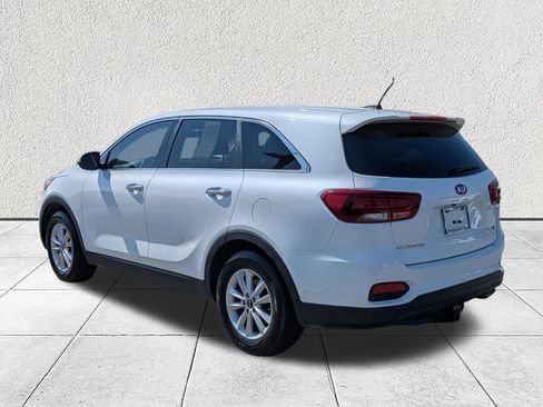 Used 2020 Kia Sorento L FWD image 5