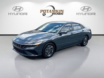 Used 2024 Hyundai Elantra SEL
