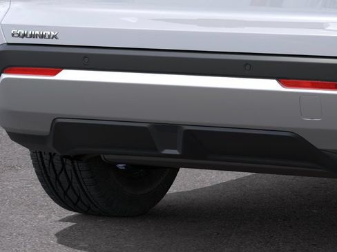 New 2027 Chevrolet Equinox LT FWD image 14