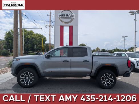 Used 2023 GMC Canyon AT4 w/ AT4 Premium Package AWD/4WD image 1