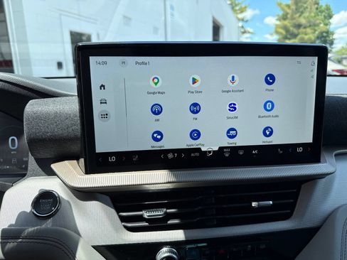 New 2026 Ford Explorer Active AWD/4WD image 28