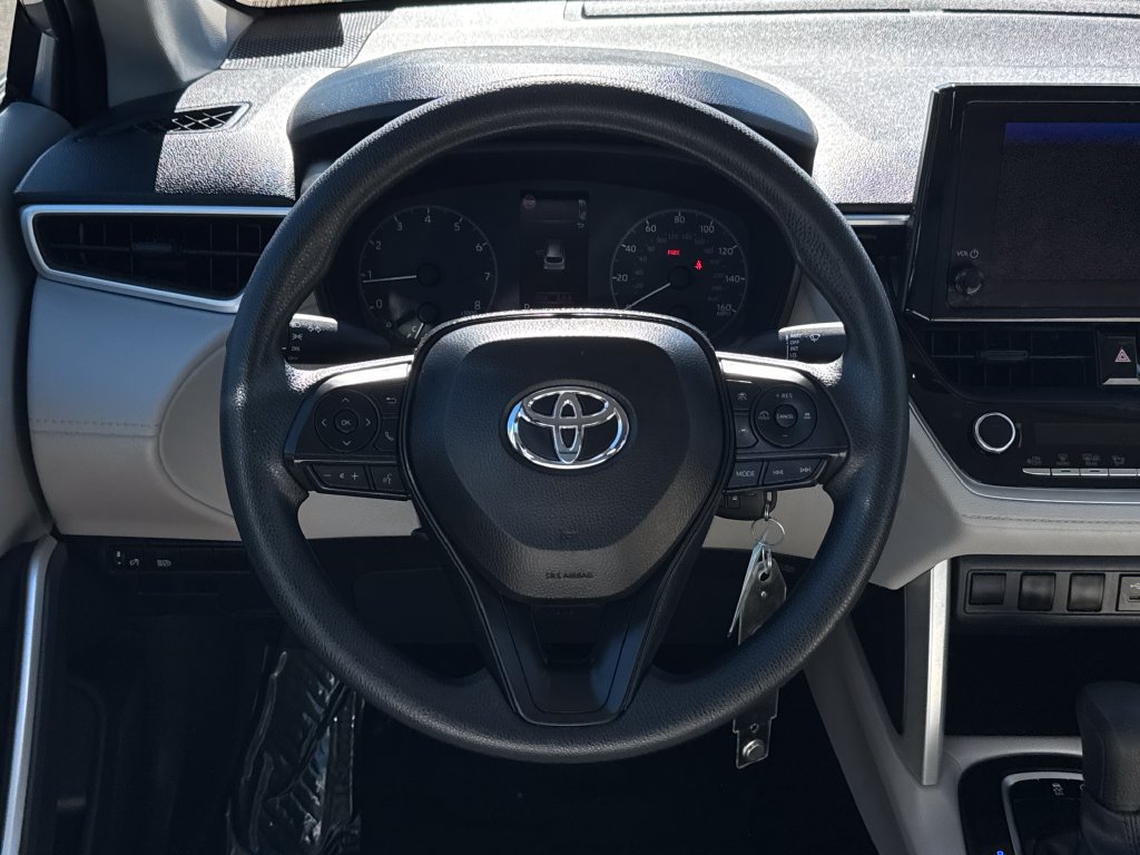 Used 2024 Toyota Corolla Cross L AWD/4WD image 13