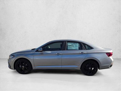 New 2026 Volkswagen Jetta SE FWD image 5