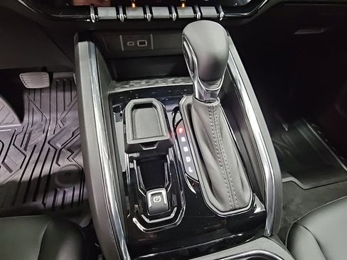 New 2026 GMC Canyon Elevation w/ Convenience Package image 21