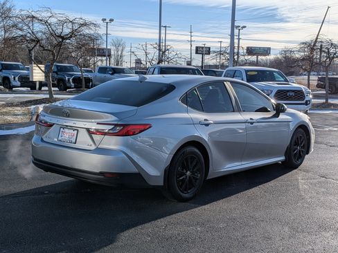 Certified 2025 Toyota Camry LE image 8
