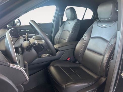 Used 2025 Cadillac XT4 Premium Luxury AWD/4WD image 9