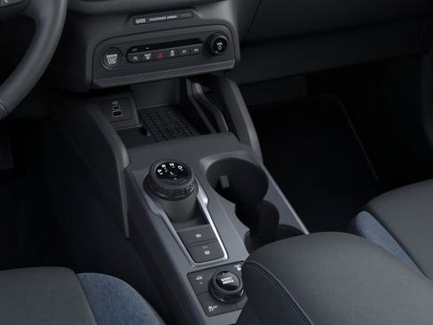 Used 2025 Ford Bronco Sport Outer Banks w/ Sasquatch Outer Banks Package image 16