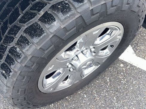 Used 2017 RAM 2500 Laramie w/ Convenience Group image 10