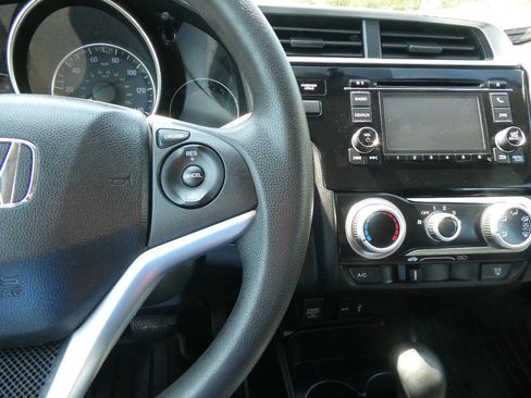 Used 2015 Honda Fit LX image 11