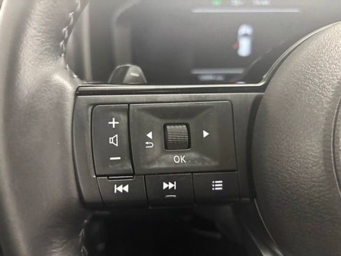 Used 2024 Nissan Rogue Platinum w/ Platinum Premium Package FWD image 24