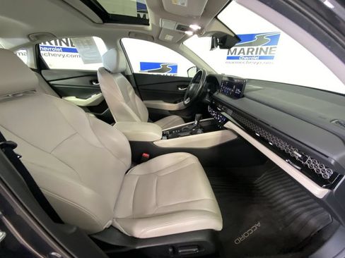 Used 2025 Honda Accord Touring image 34