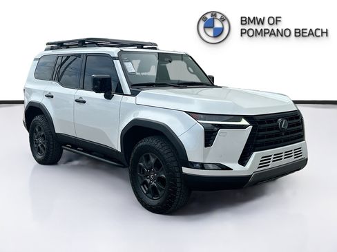 Used 2024 Lexus GX 550 AWD/4WD image 1