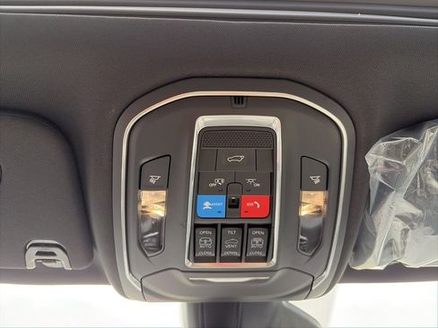 New 2026 Jeep Grand Wagoneer L 4WD image 27