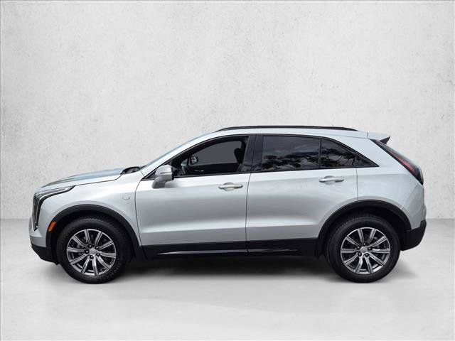 Used 2022 Cadillac XT4 Sport w/ Enhanced Visibility Package FWD image 5