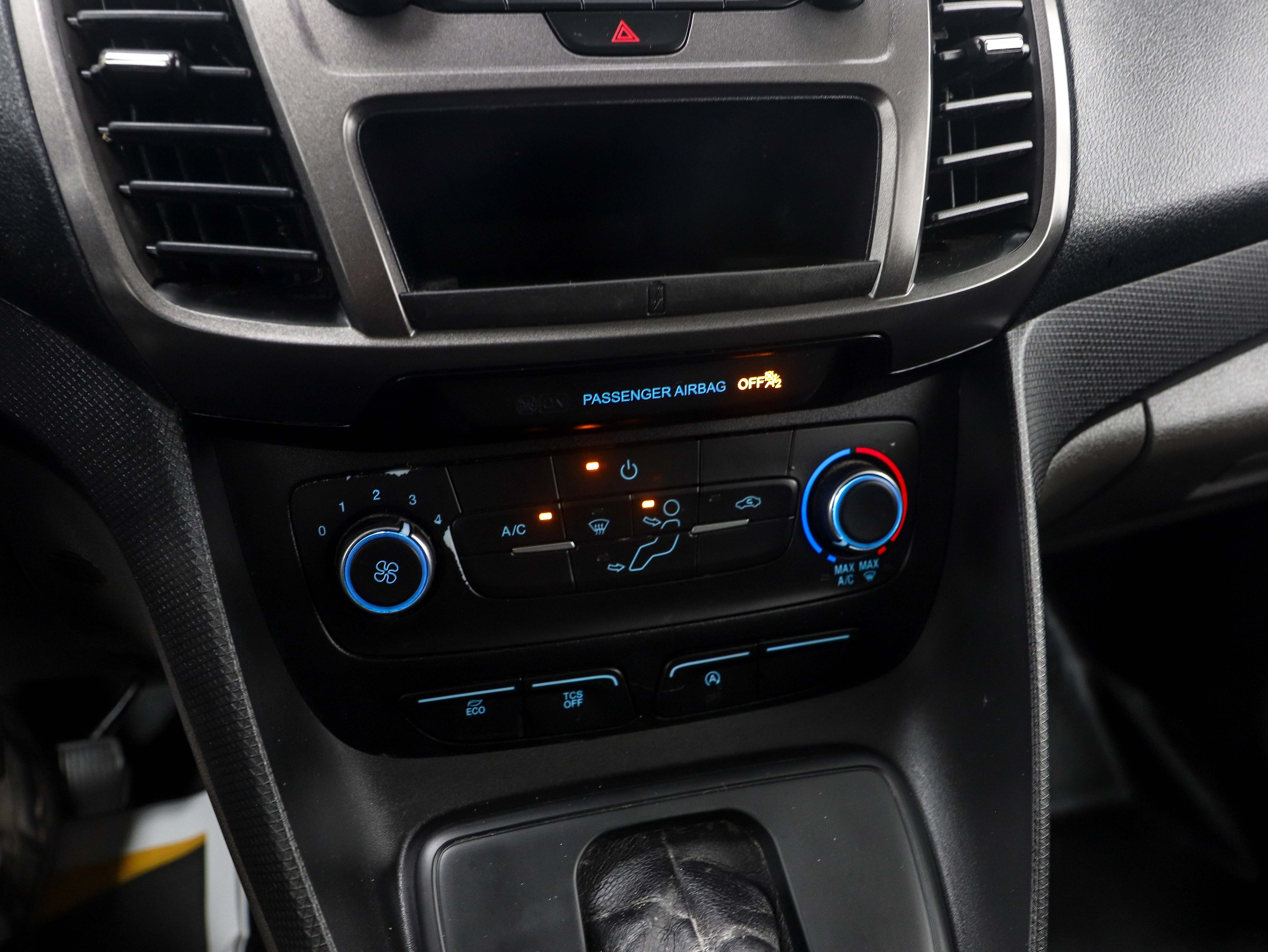 Used 2020 Ford Transit Connect XL FWD image 24