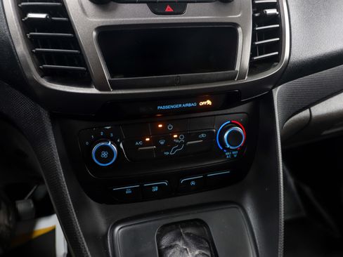 Used 2020 Ford Transit Connect XL FWD image 24