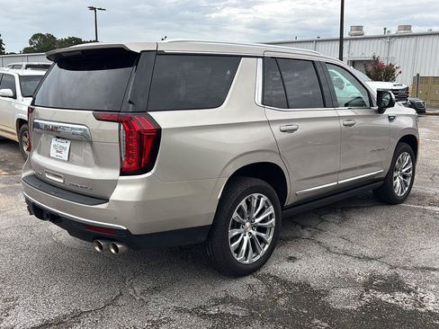 Used 2024 GMC Yukon Denali RWD image 7