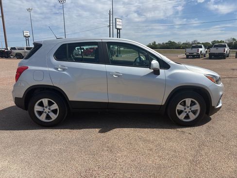 Certified 2021 Chevrolet Trax LS image 7