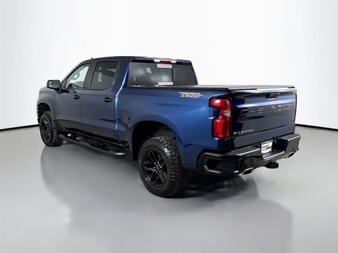 Used 2020 Chevrolet Silverado 1500 LT Trail Boss image 6