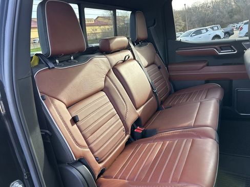 Used 2023 GMC Sierra 1500 Denali Ultimate image 41