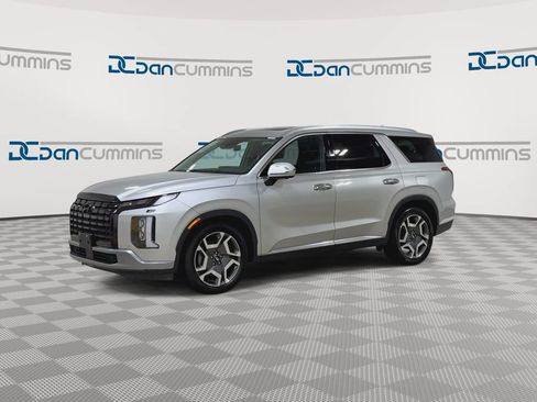 Used 2024 Hyundai Palisade Limited AWD/4WD image 4