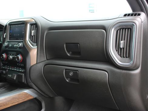 Used 2020 Chevrolet Silverado 2500 High Country w/ Z71 Off-Road Package AWD/4WD image 36