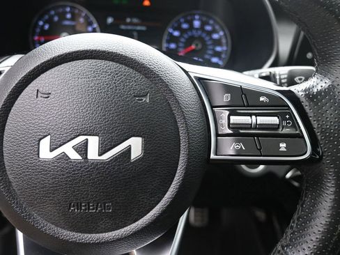 Used 2023 Kia Forte GT-Line w/ GT-Line Premium Package image 14