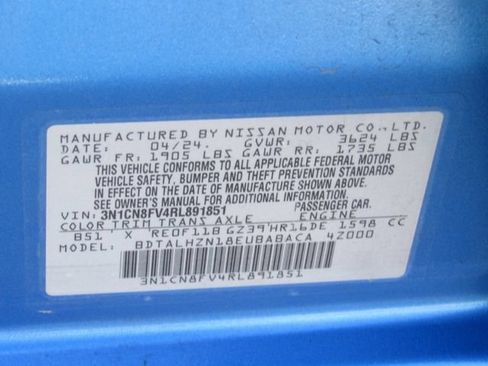 Used 2024 Nissan Versa SR FWD image 20