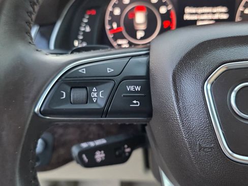 Used 2018 Audi Q7 3.0T Prestige w/ Prestige Package image 9