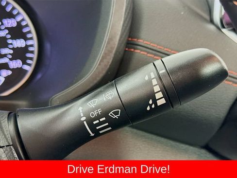 Used 2025 Nissan Sentra SR w/ Midnight Edition FWD image 16