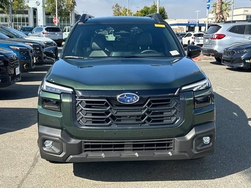 Used 2026 Subaru Outback Limited XT AWD/4WD image 3