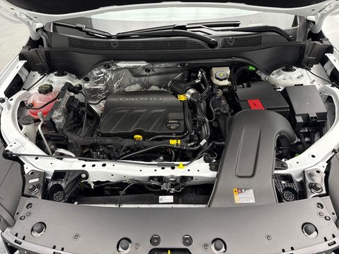 New 2025 Chevrolet Trax RS image 35