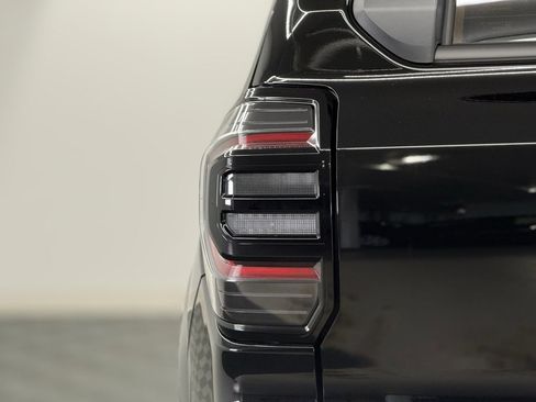 New 2025 Toyota 4Runner 4WD image 9