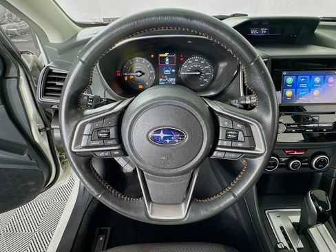 Used 2022 Subaru Crosstrek 2.0i Premium w/ Moonroof Package AWD/4WD image 13
