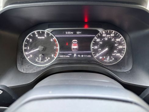 Used 2025 Nissan Rogue SV image 40