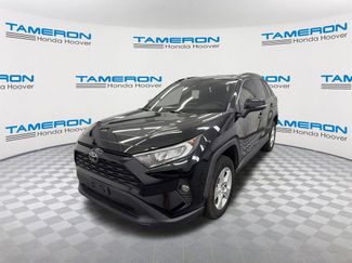 Used 2020 Toyota RAV4 XLE FWD video 1