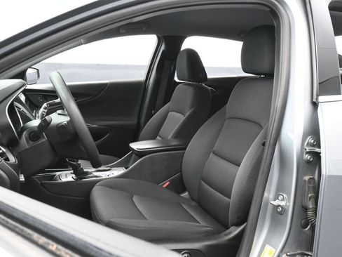 Used 2024 Chevrolet Malibu LT FWD image 10