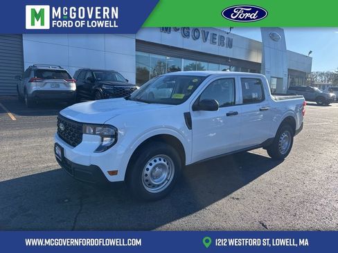 New 2025 Ford Maverick XL image 1